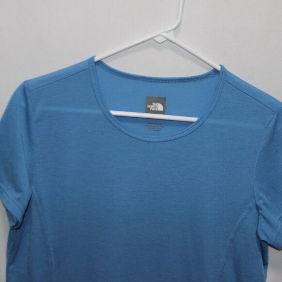 North Face Vapor Wick Blue Knit Top - Picture 11 of 12